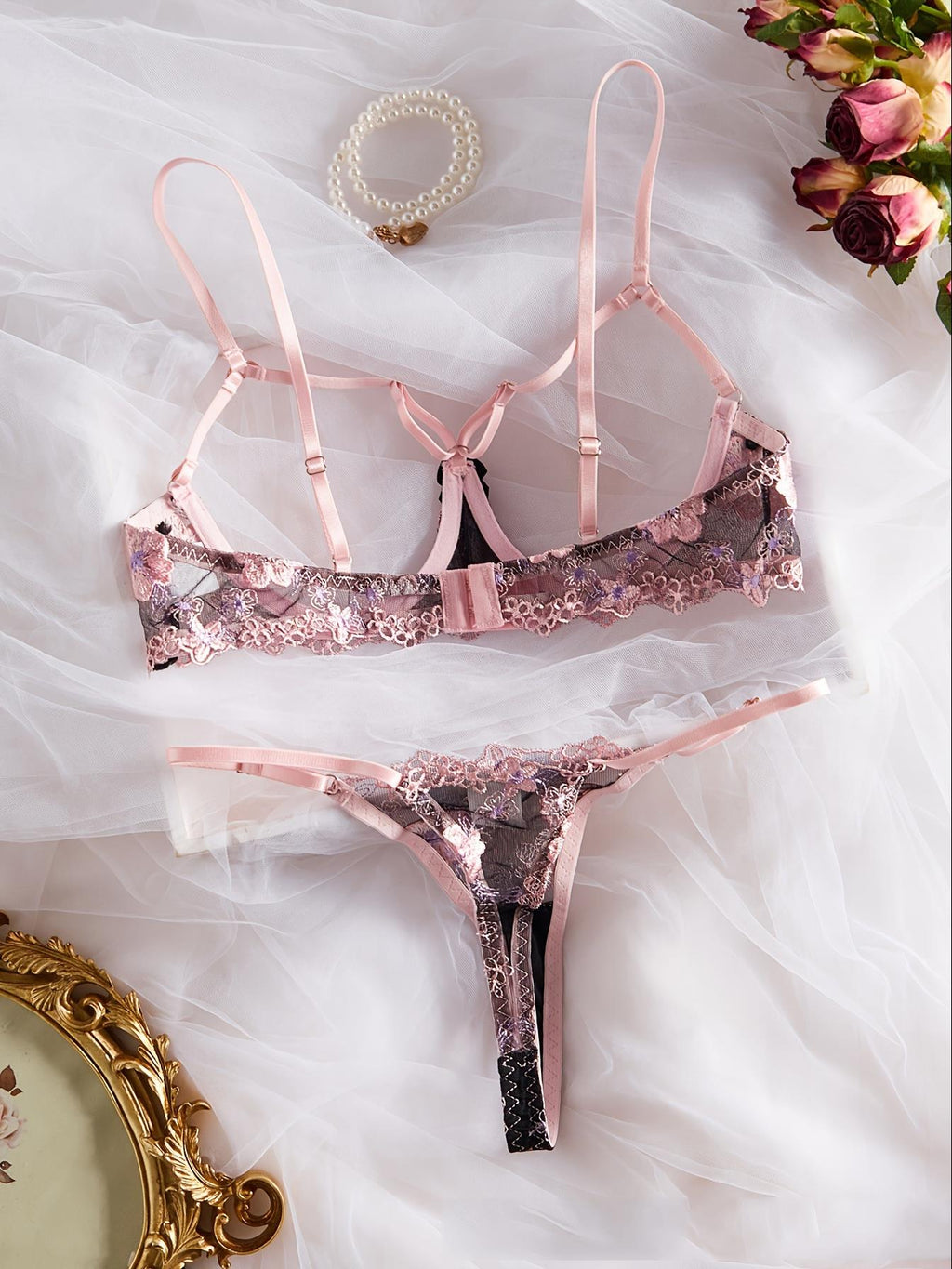 New lace embroidery sexy lingerie design set hollow sexy hot pure desire French high quality hot girl bra