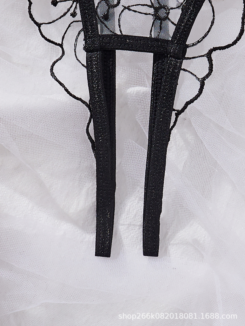 Sexy Pure Desire Lingerie Set-Sheer Lace High-Quality Hot-Selling Open-Crotch Bra Set