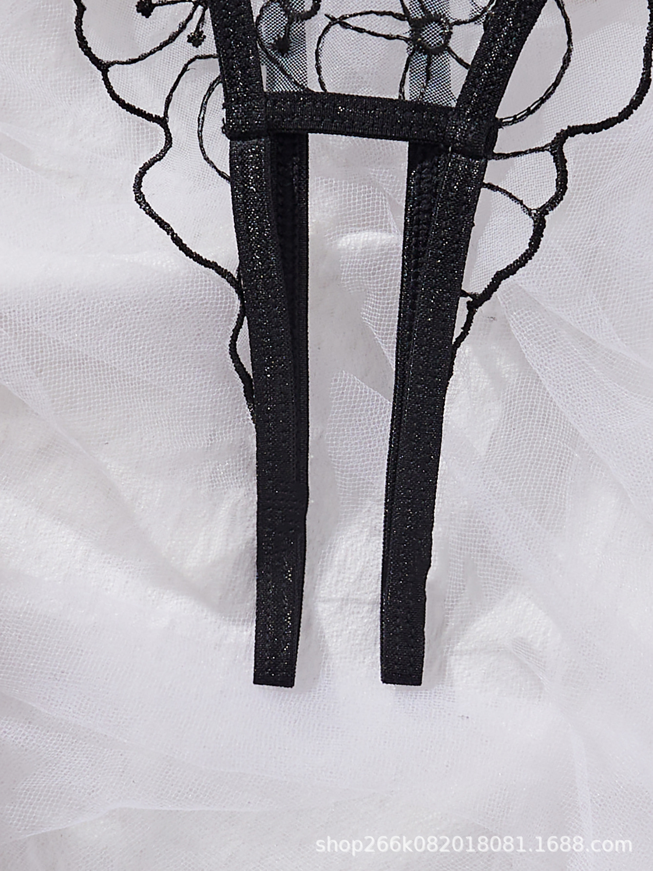 Sexy Pure Desire Lingerie Set-Sheer Lace High-Quality Hot-Selling Open-Crotch Bra Set