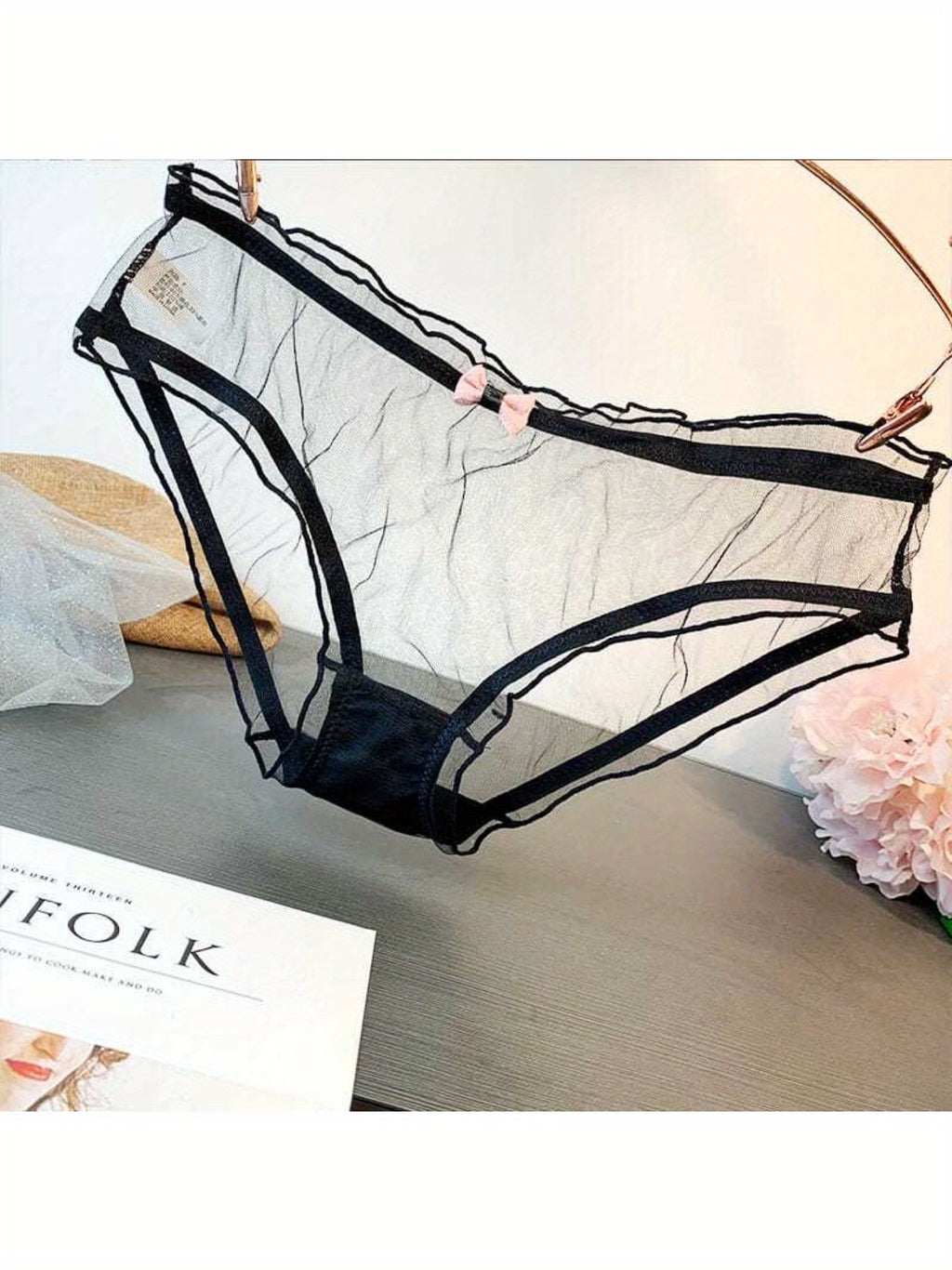 Delicate Transparent Lace Underwear - Seductive Design Blending Femininity & Allure