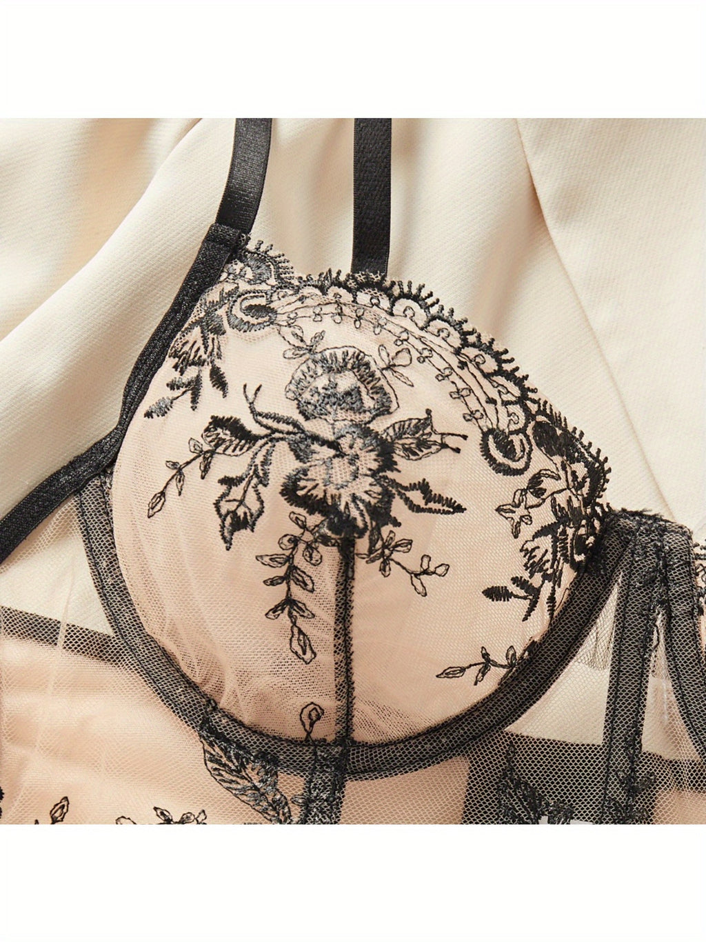 Hot-Selling Floral Embroidered Mesh Lingerie Set Sexy Boned Sheer Underwear with Slim Fit Design